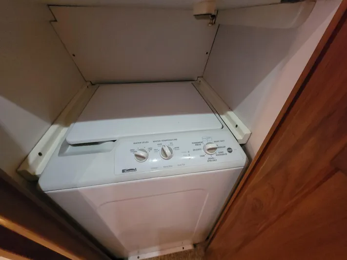  Yacht Photos Pics Compact washing machine in 2001 Ocean Yachts 56 Super Sport.