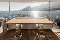 BERING 92 COCKPIT