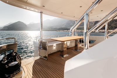 Yacht