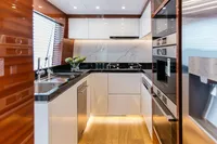 BERING 92 GALLEY