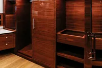 BERING 92 MASTER STATEROOM