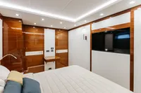 BERING 92 GUEST STATEROOM