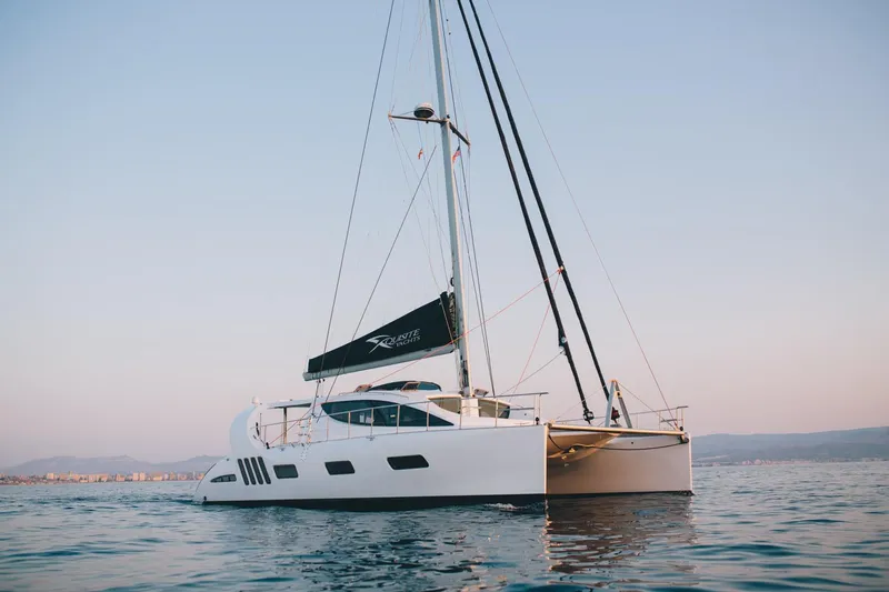  Yacht Photos Pics Manufacturer Provided Image