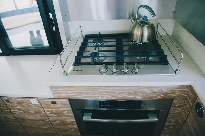  Yacht Photos Pics Manufacturer Provided Image