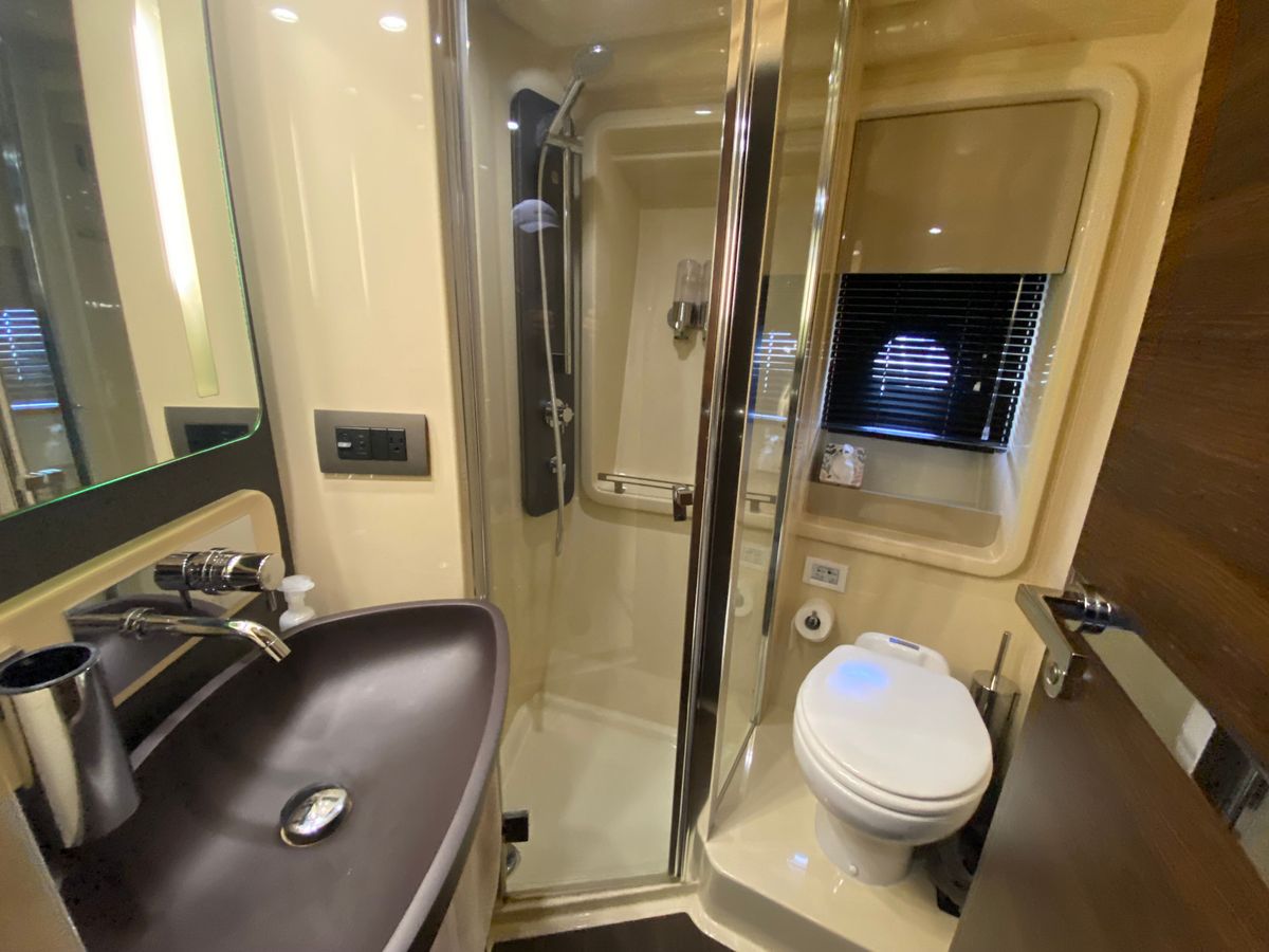 2017 Azimut 50 