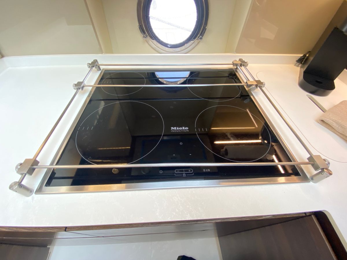 2017 Azimut 50 