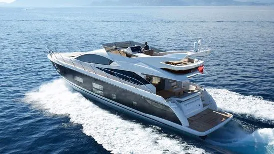  Yacht Photos Pics Manufacturer Provided Image: Pearl 65 Stern
