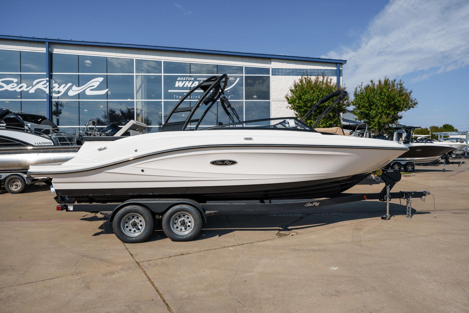 2024 Sea Ray SPX 230 Outboard Runabout for sale YachtWorld