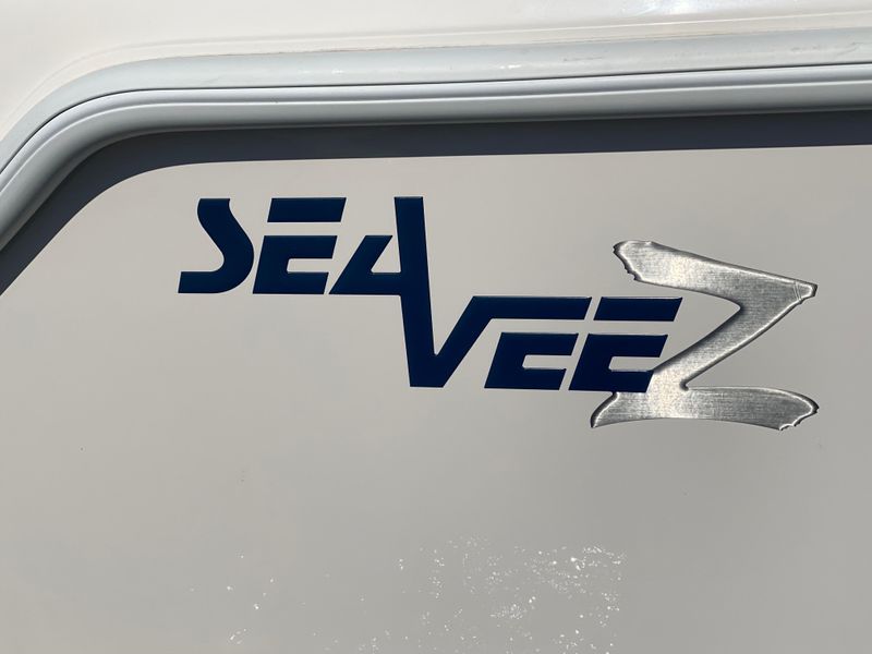 2023 SeaVee 370z