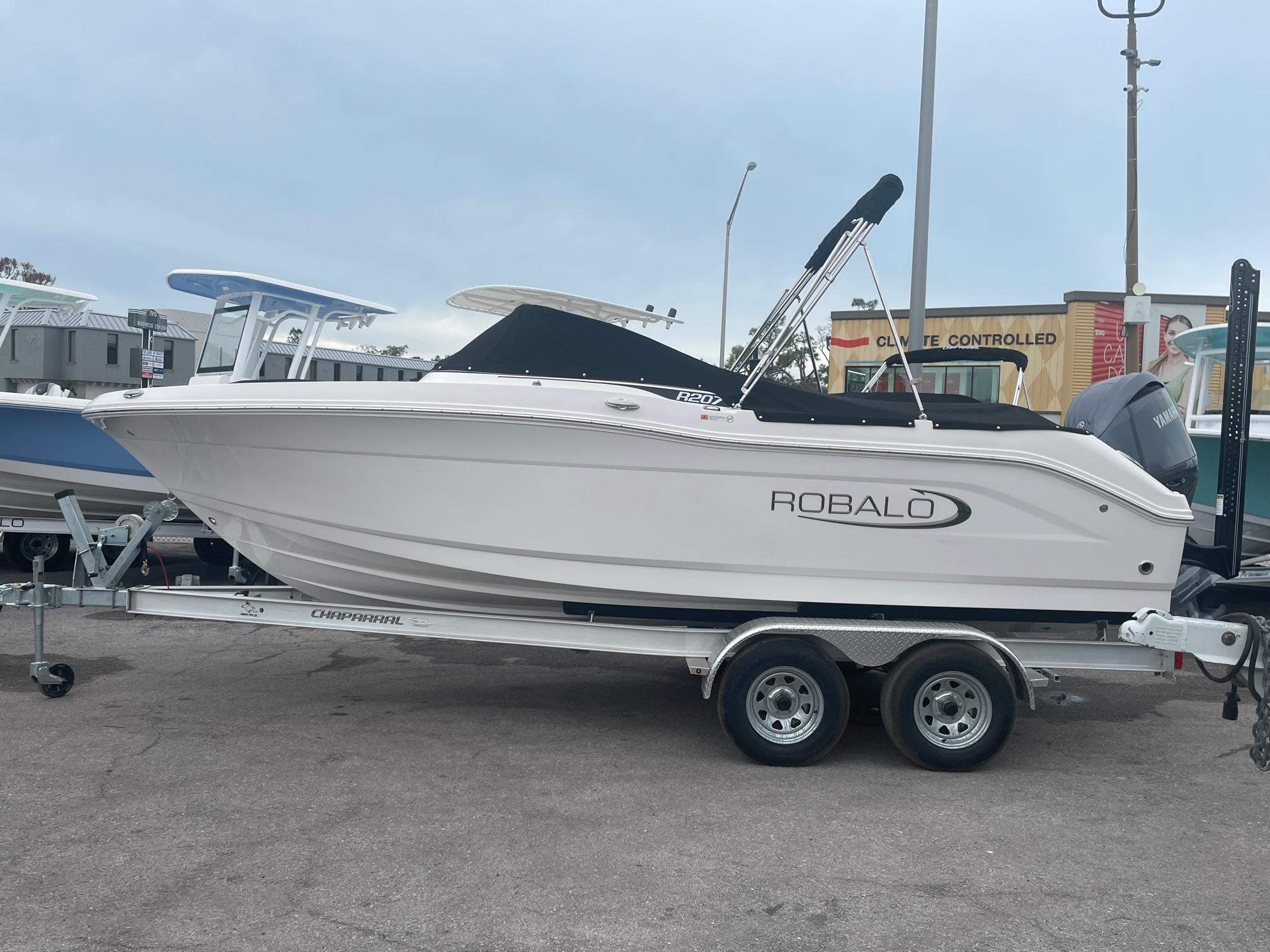 2024 Robalo R207 Dual Console Dual Console for sale YachtWorld