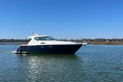 Tiara Yachts 4300 Sovran