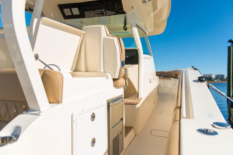  Yacht Photos Pics 2017 Scout 420 LXF boat interior with luxurious seating and modern amenities.