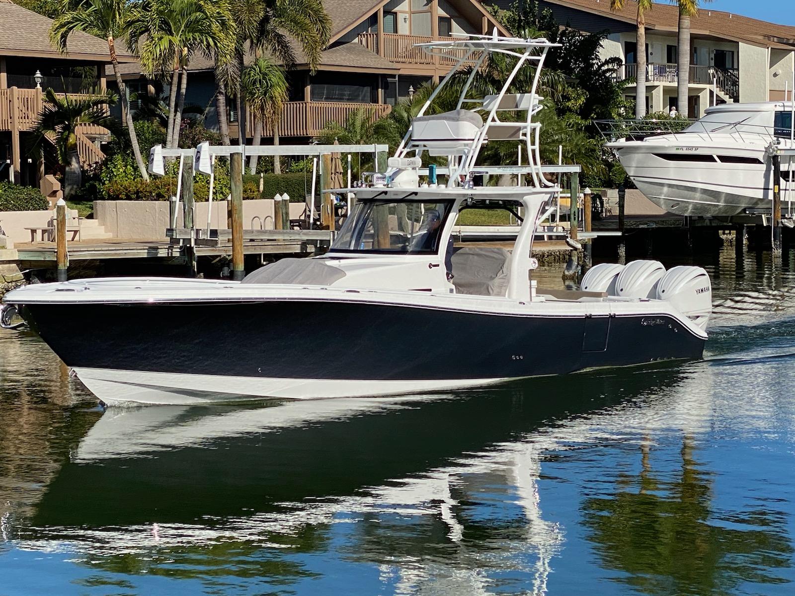 2022 Edgewater 370cc Center Console For Sale Yachtworld