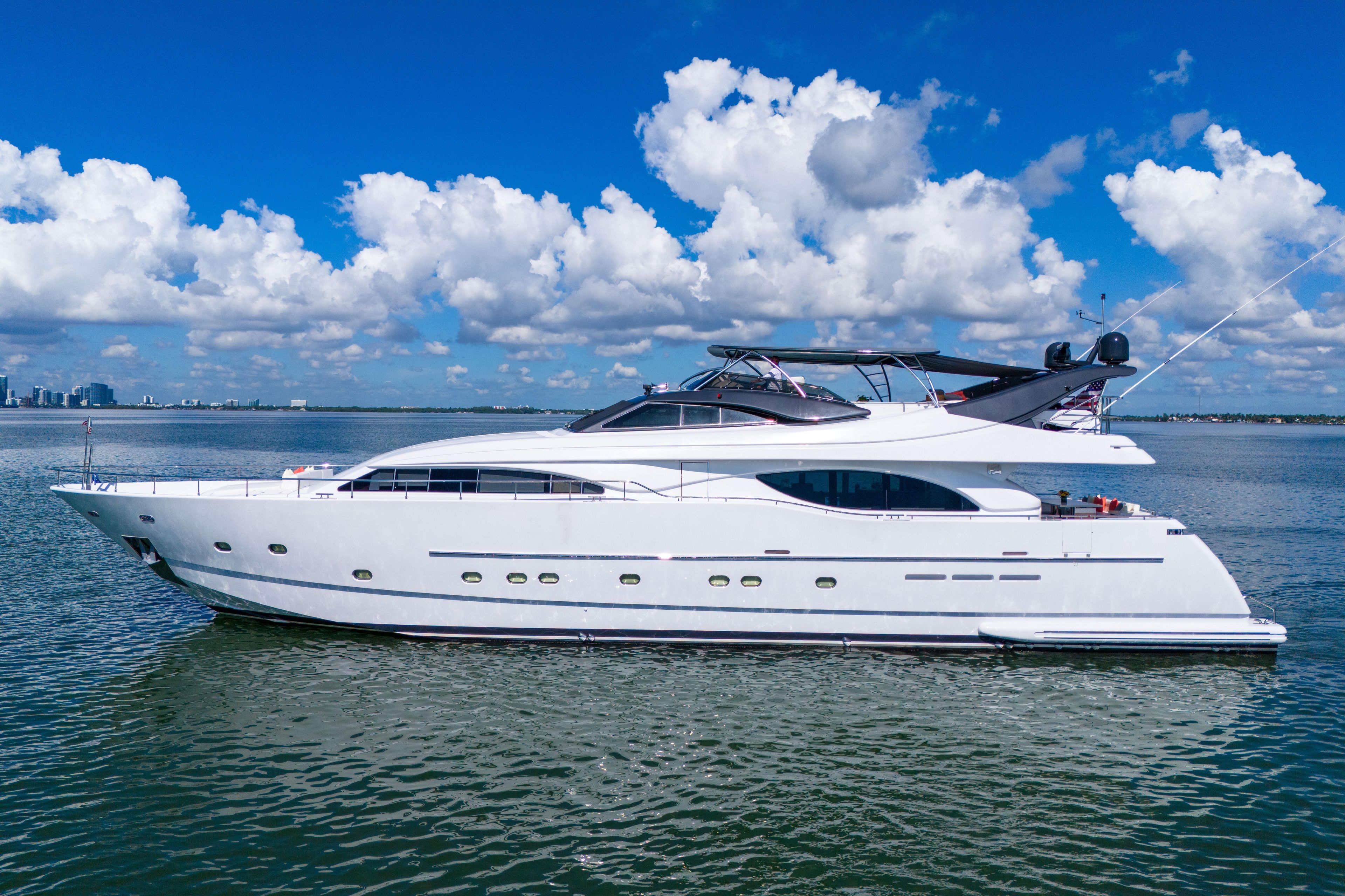 Yacht