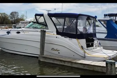 Rinker Fiesta Vee 342