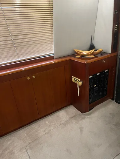  Yacht Photos Pics Interior of 1996 Ocean Yachts 53 Supersport with wooden cabinetry.