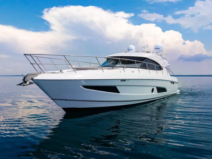 A Ro Boat Yacht Photos Pics 