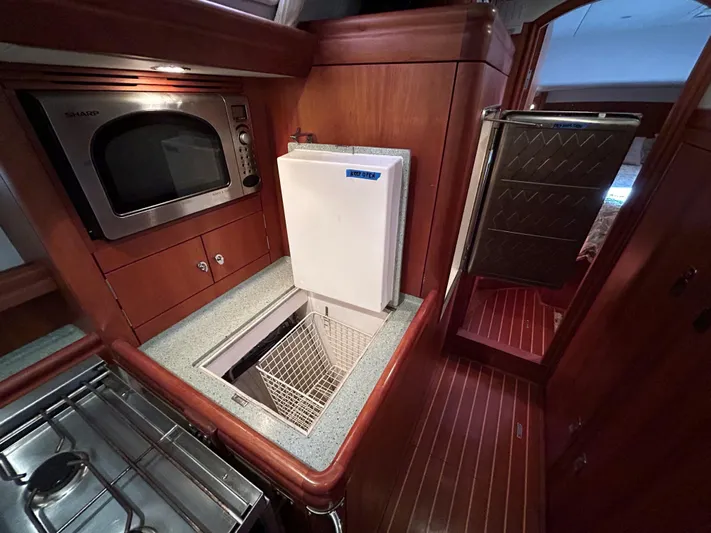 Joppa Yacht Photos Pics 