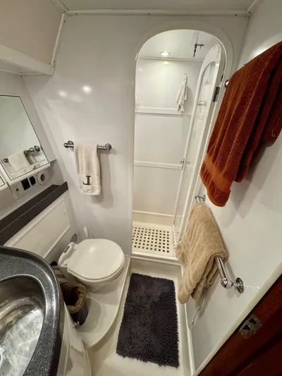 Epsilon Yacht Photos Pics 