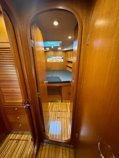Epsilon Yacht Photos Pics 