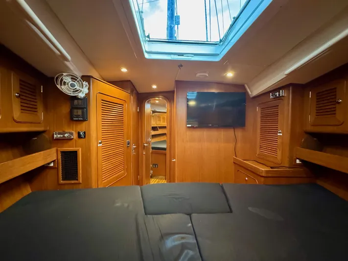 Epsilon Yacht Photos Pics 