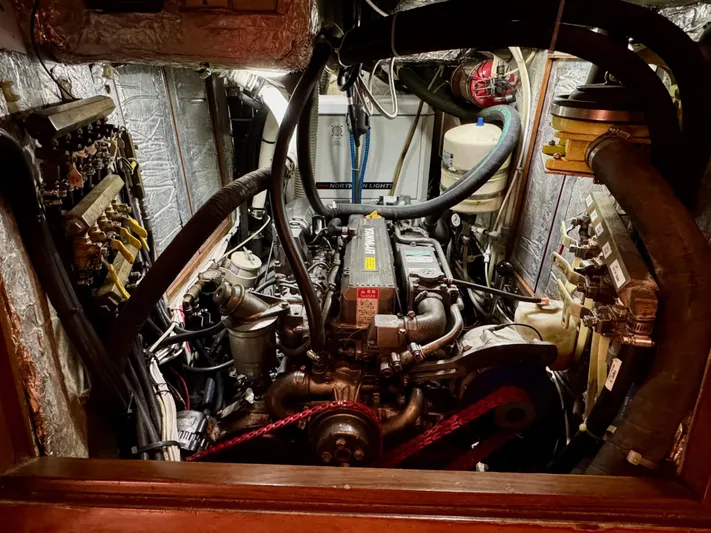 Epsilon Yacht Photos Pics 