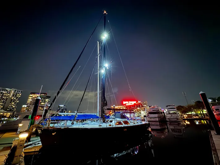 Epsilon Yacht Photos Pics 