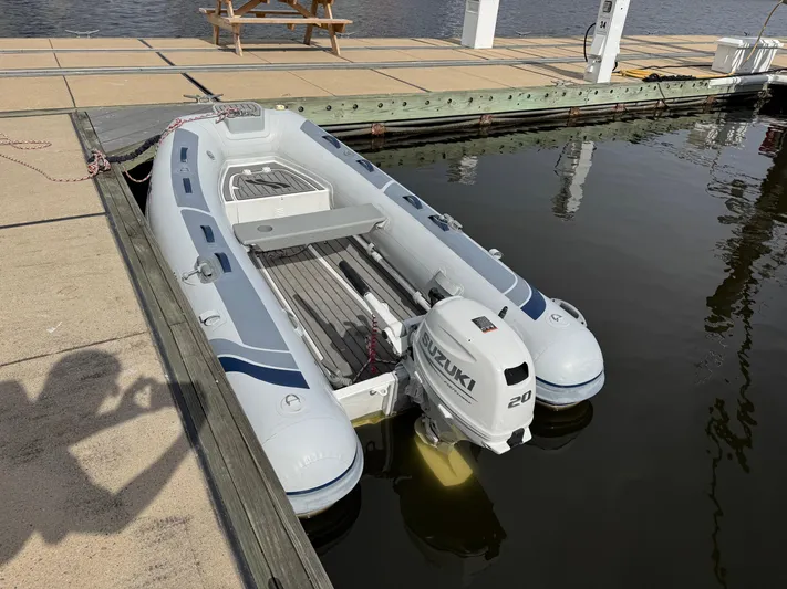 Epsilon Yacht Photos Pics 