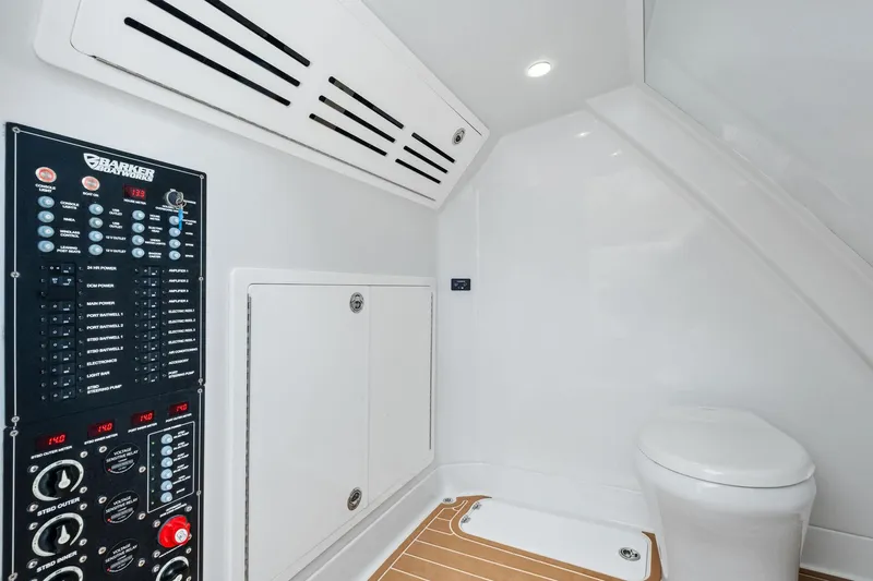 Down Range Yacht Photos Pics 