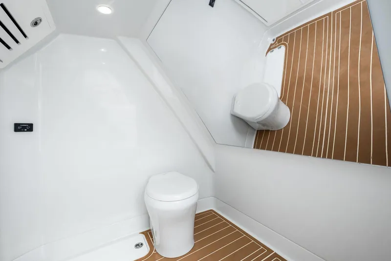 Down Range Yacht Photos Pics 