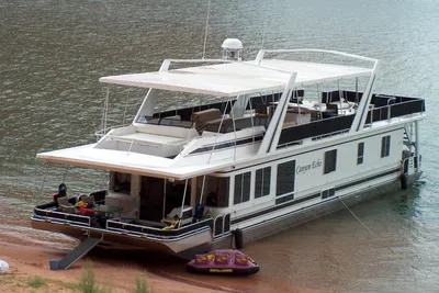Stardust Cruisers Multi Owner Houseboat