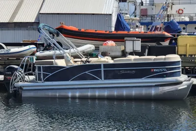 Godfrey Sweetwater 215c