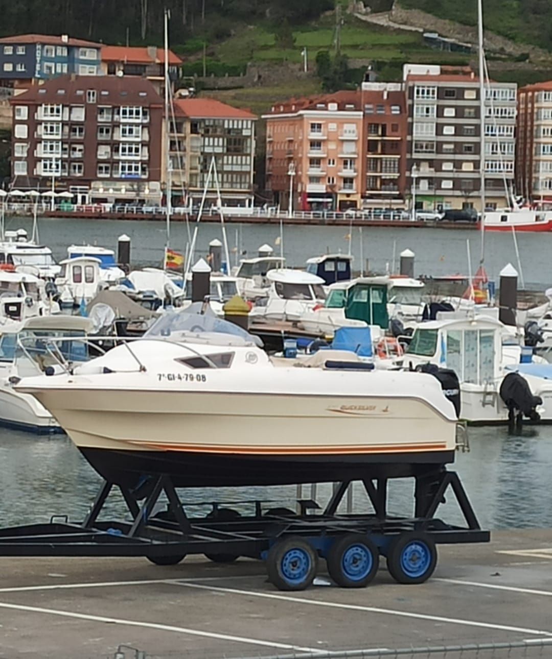 2007 Quicksilver 470 Cruiser