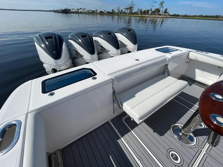 Engine Warranty/seakeeper Yacht Photos Pics 
