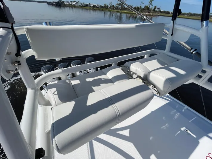 Engine Warranty/seakeeper Yacht Photos Pics 