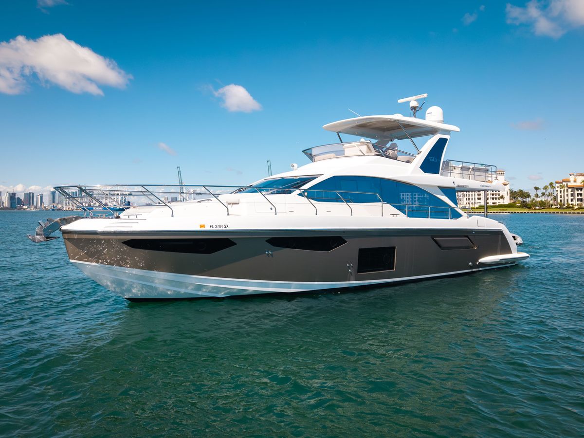 2021 Azimut 60