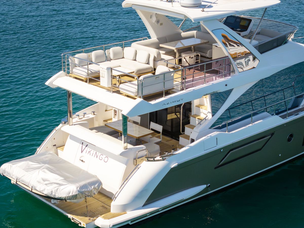 2021 Azimut 60