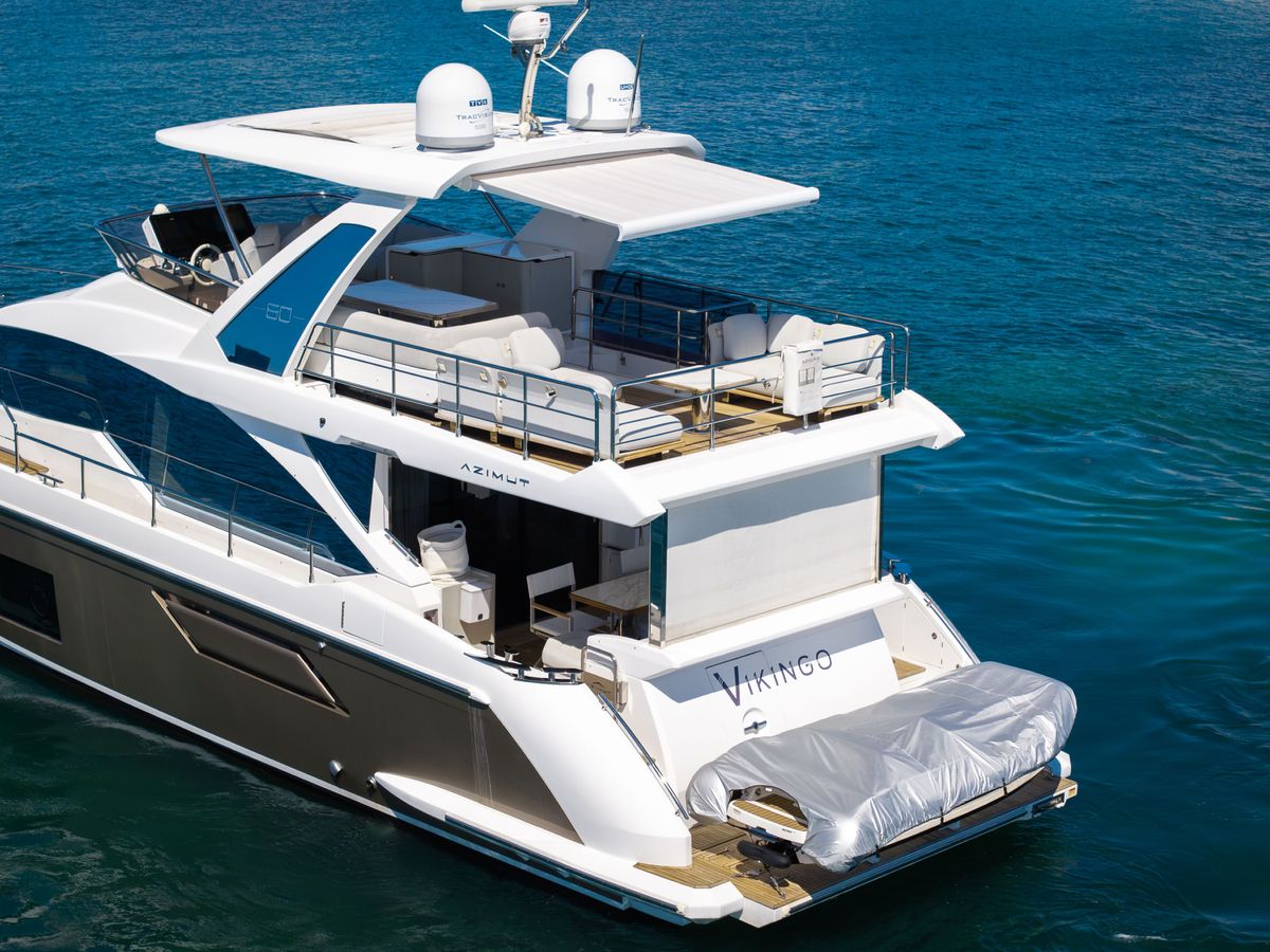 2021 Azimut 60