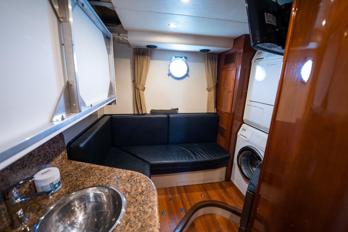 2004 Azimut 80 