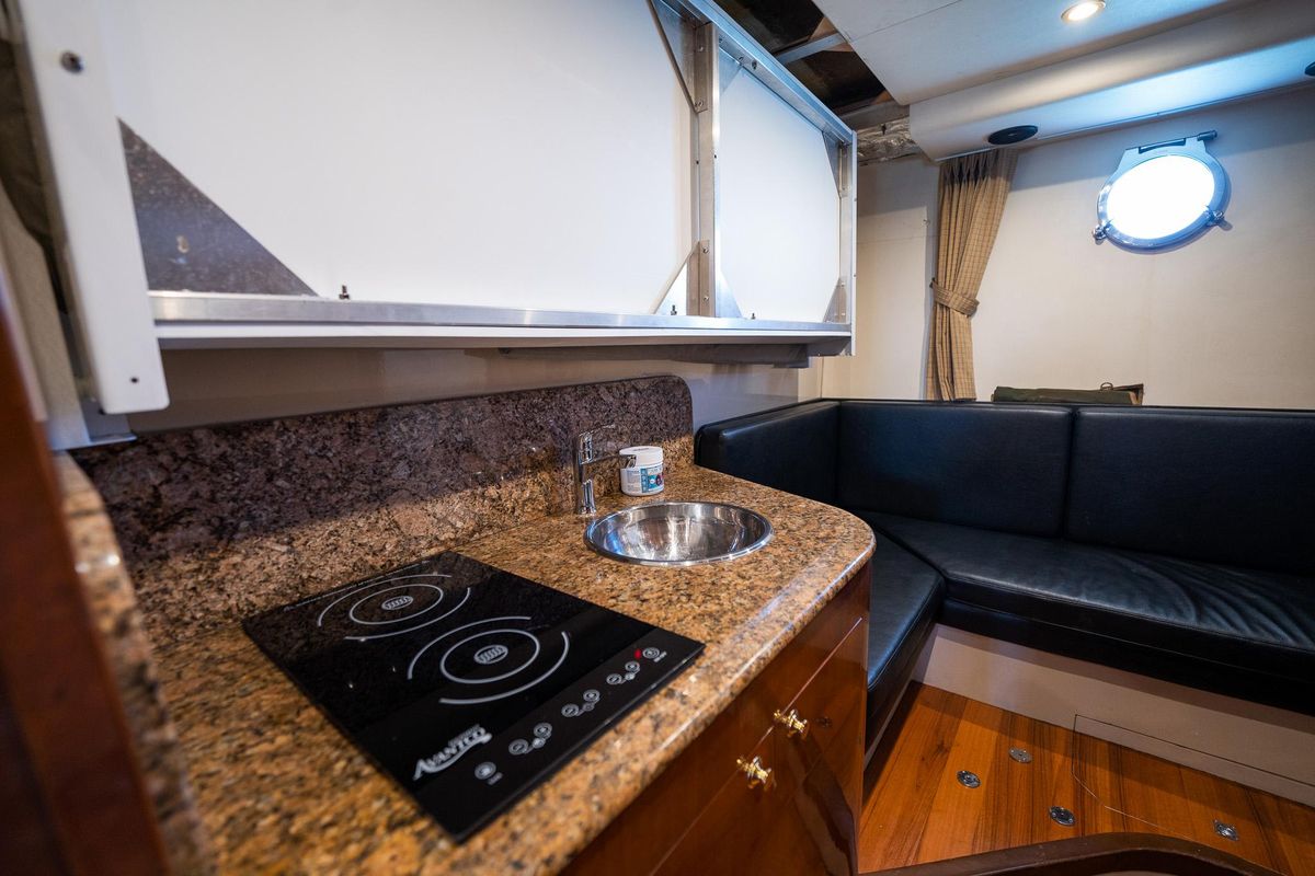 2004 Azimut 80 