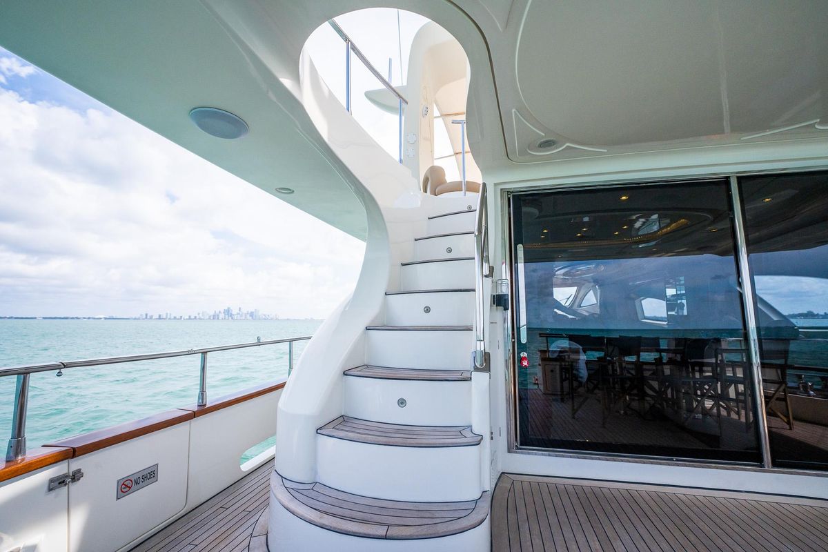 2004 Azimut 80 