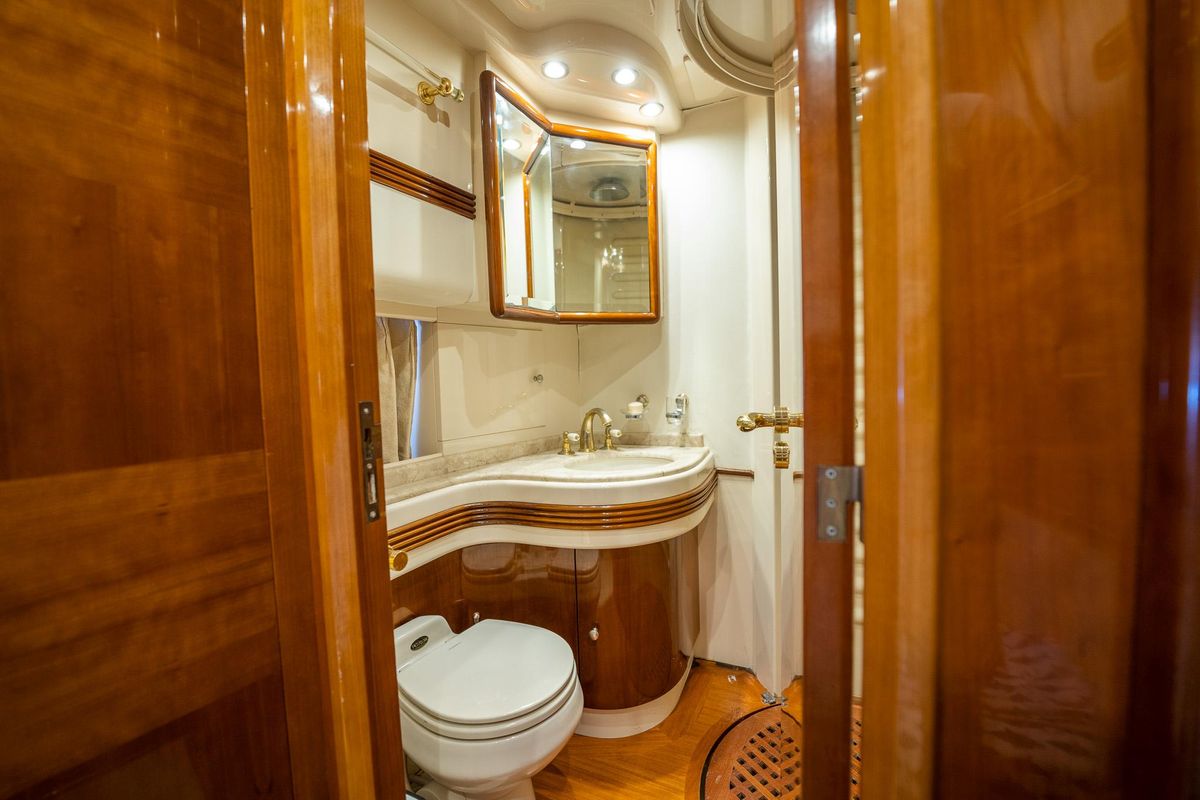 2004 Azimut 80 
