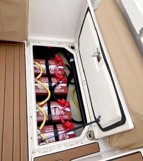 Putnik Yacht Photos Pics 