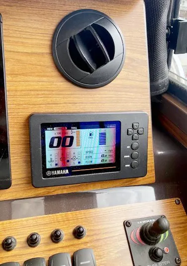 Putnik Yacht Photos Pics 