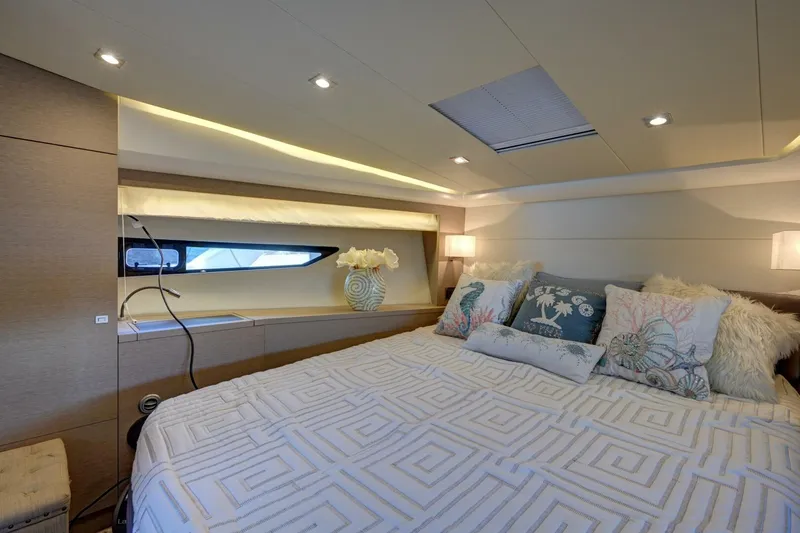 Lady Maro Yacht Photos Pics 2017 Prestige 500 S - Image 39