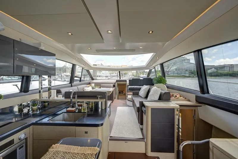 Lady Maro Yacht Photos Pics 2017 Prestige 500 S - Image 12