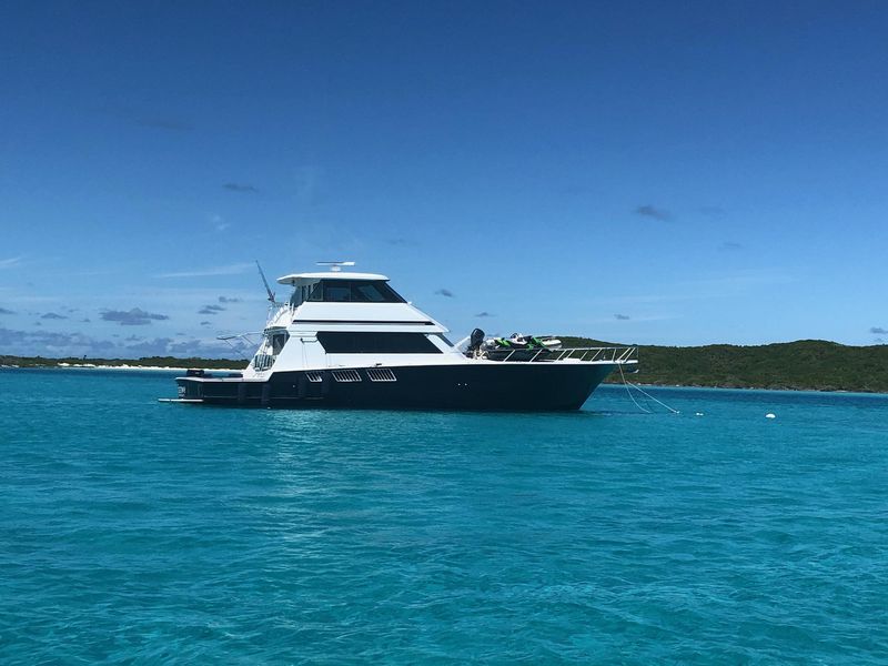 1988 Hatteras 65 Convertible