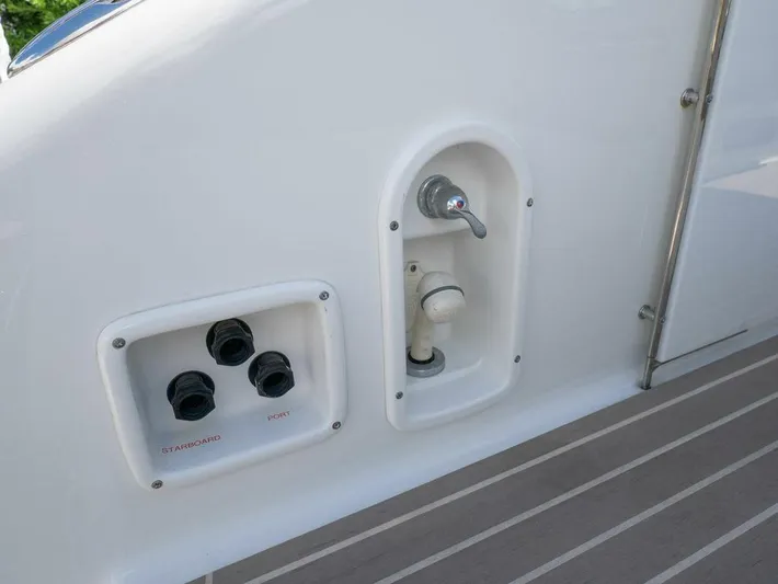  Yacht Photos Pics 2016 Formula 350 Cbr - Image 31