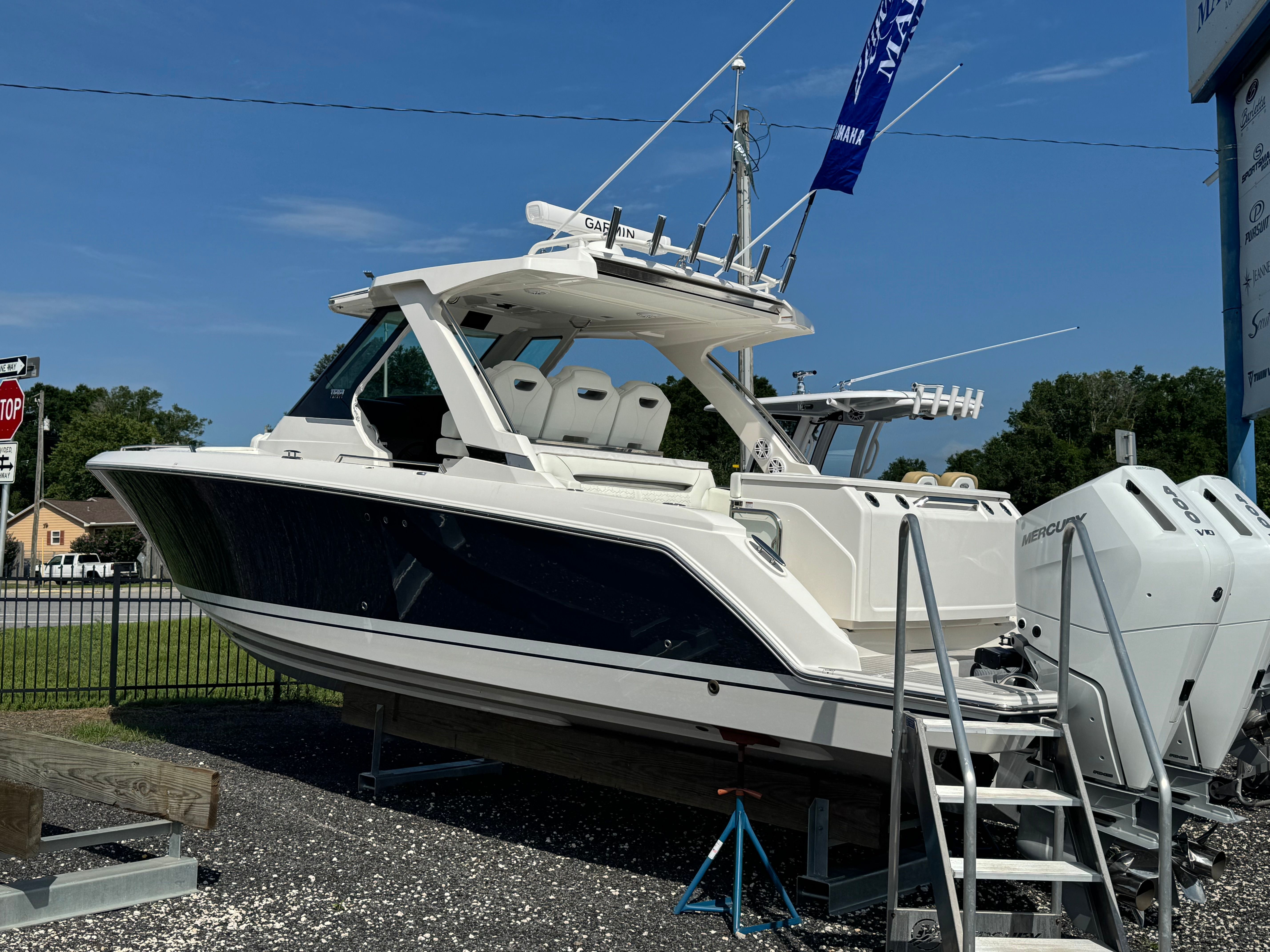 2025 Tiara Yachts 34 LS Motor Yachts for sale - YachtWorld