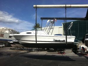 1999 Wellcraft 22 Walkaround
